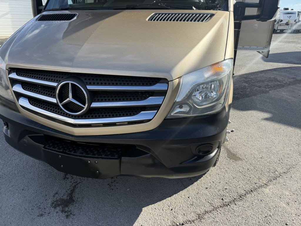 2017 Mercedes-Benz Sprinter Image 29