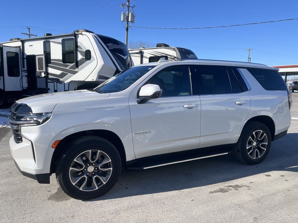 2022 Chevrolet Tahoe Image 2