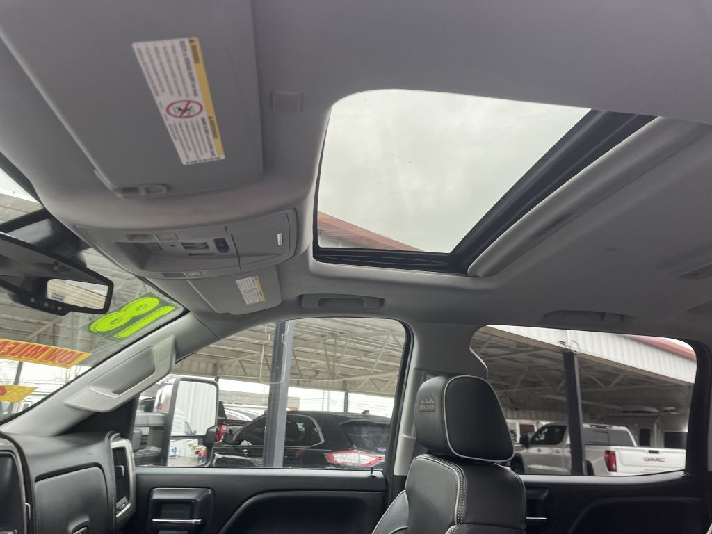 2018 Chevrolet Silverado 1500 Image 26