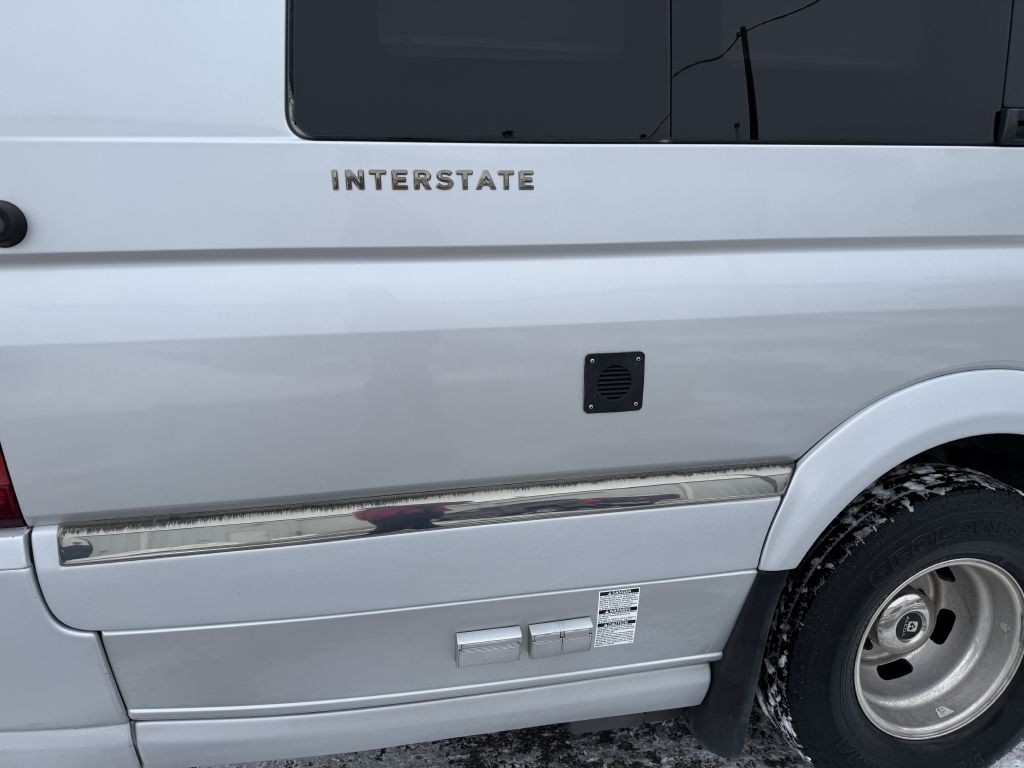 2014 Mercedes-Benz Sprinter Image 10