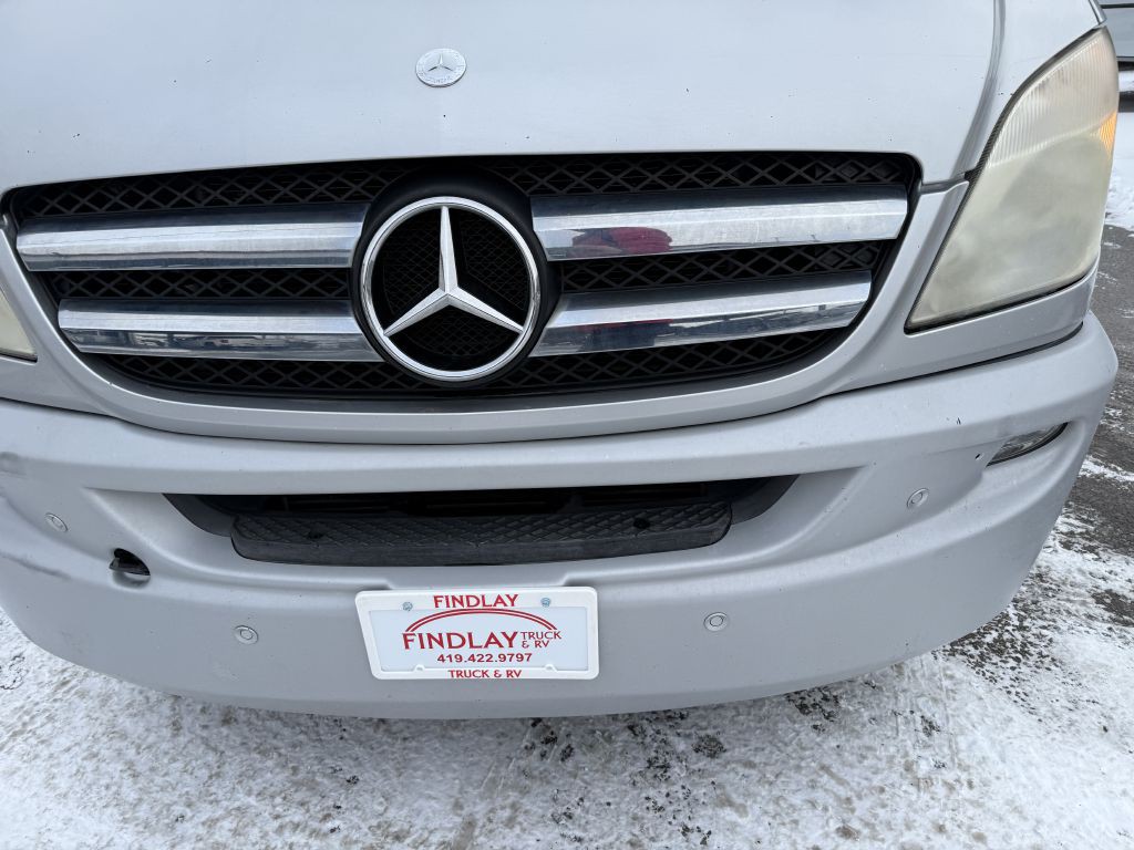 2014 Mercedes-Benz Sprinter Image 13