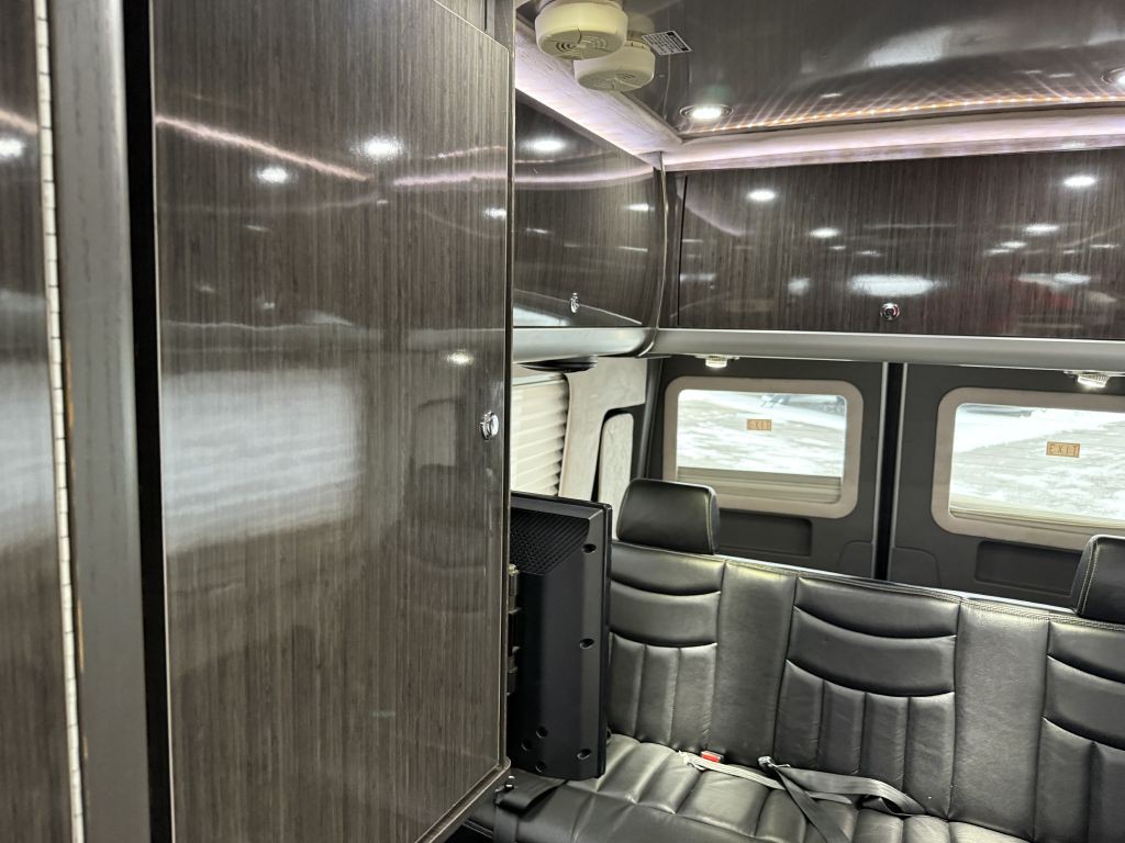 2014 Mercedes-Benz Sprinter Image 66