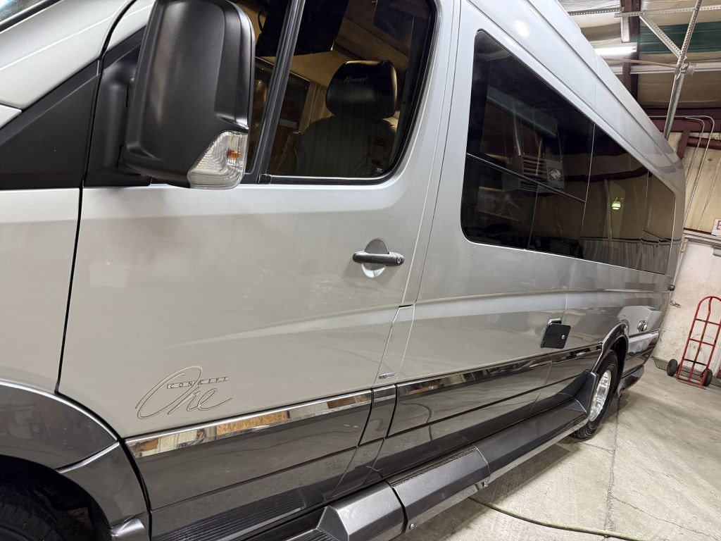 2017 Mercedes-Benz Sprinter Image 30