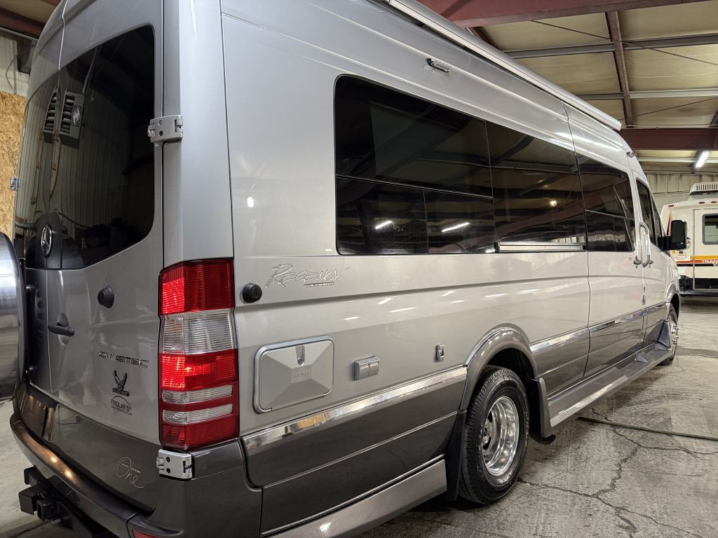 2017 Mercedes-Benz Sprinter Image 37