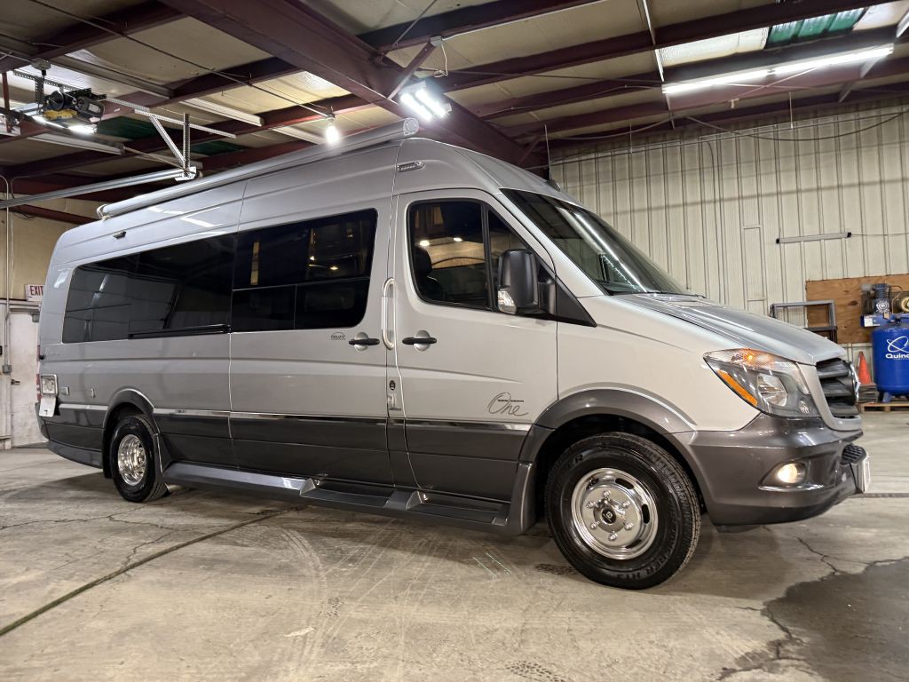 2017 Mercedes-Benz Sprinter Image 38