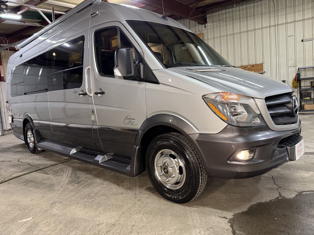 2017 Mercedes-Benz Sprinter Image 39
