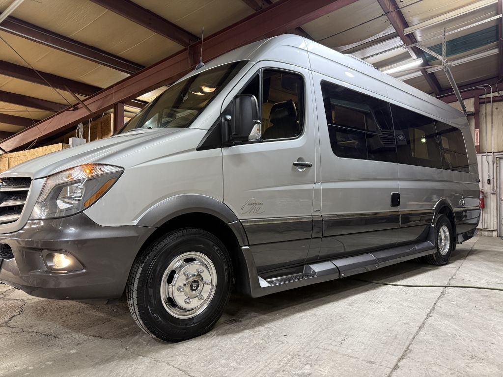2017 Mercedes-Benz Sprinter Image 43