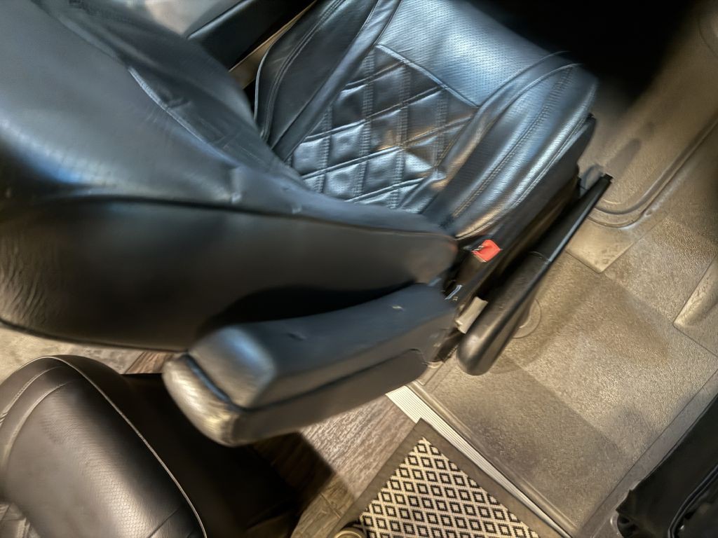 2017 Mercedes-Benz Sprinter Image 50