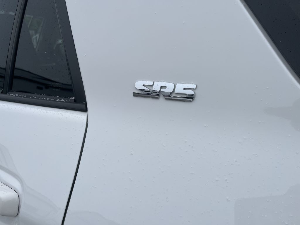 2023 Toyota 4Runner Image 9