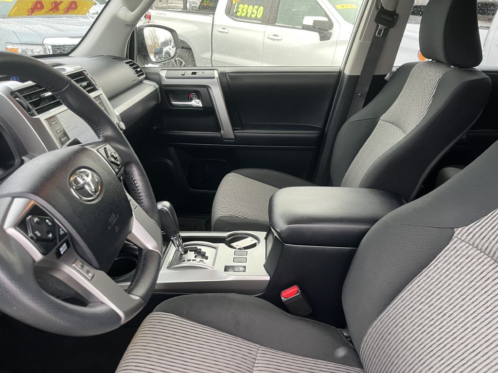 2023 Toyota 4Runner Image 16