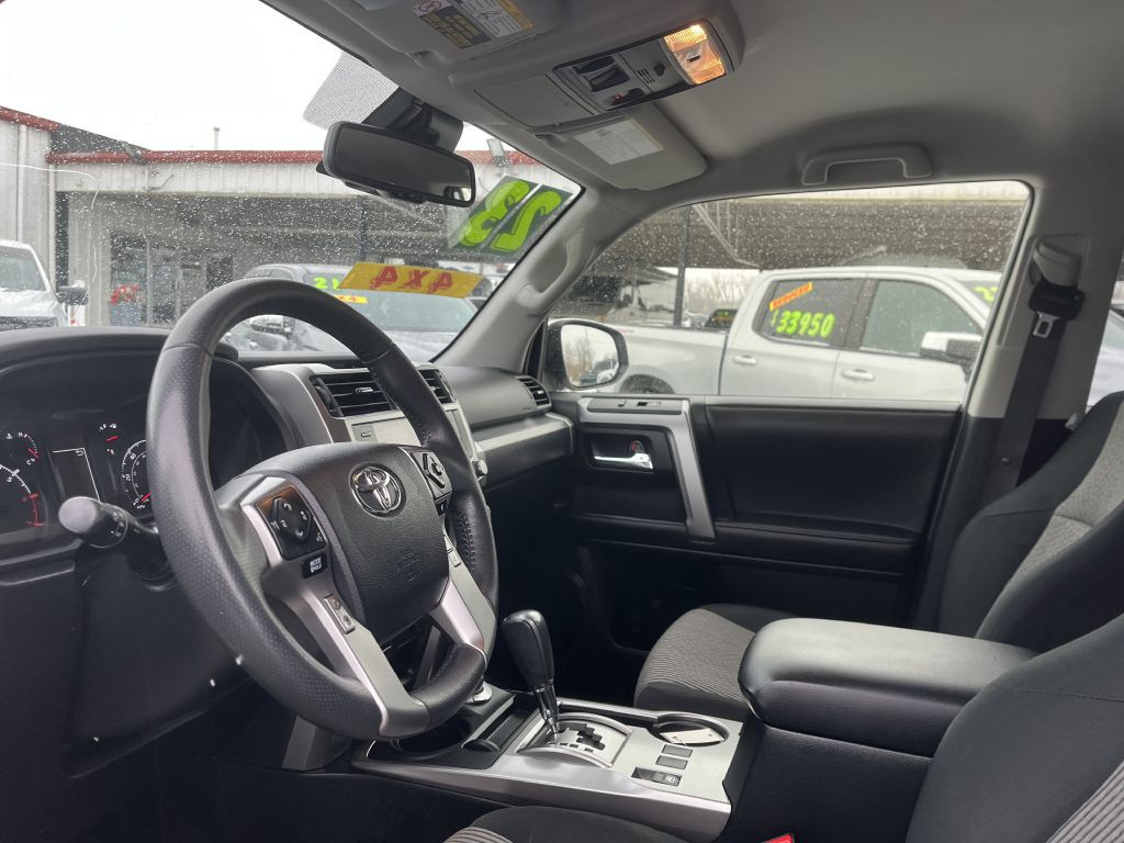 2023 Toyota 4Runner Image 17