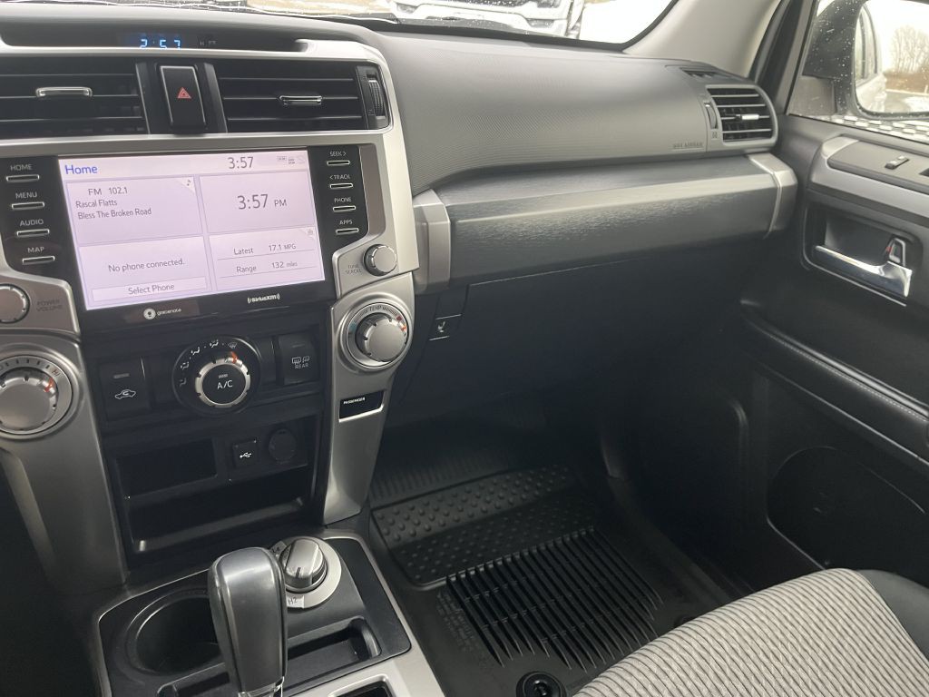 2023 Toyota 4Runner Image 26