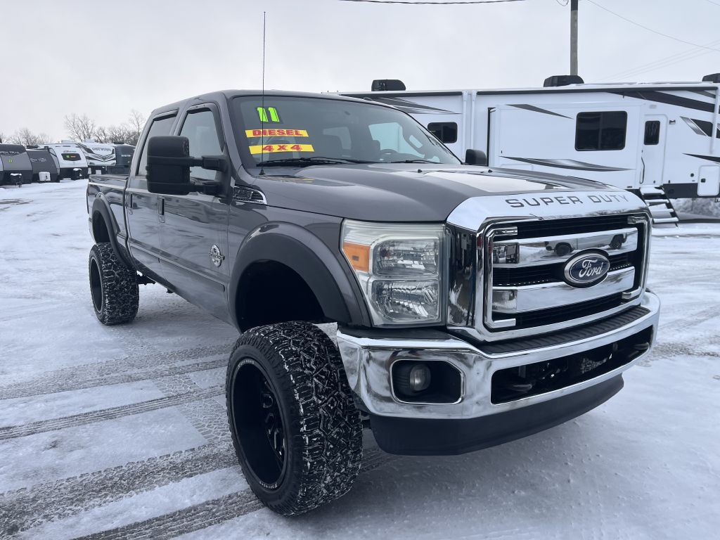 2011 Ford F-250 Image 3