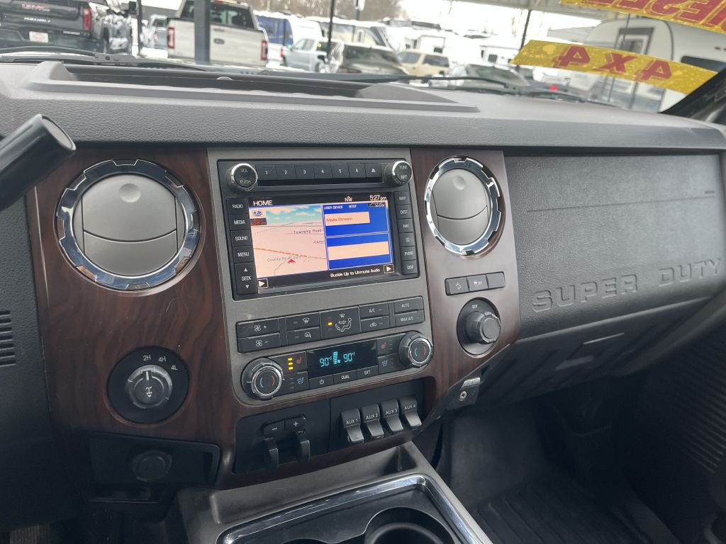 2011 Ford F-250 Image 24