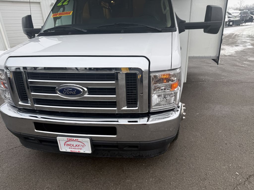 2022 Ford Econoline Image 5