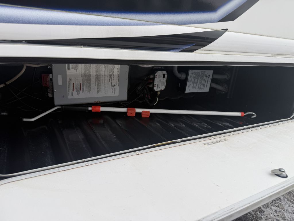 2022 Ford Econoline Image 10