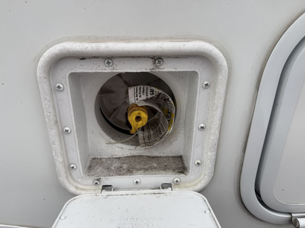 2022 Ford Econoline Image 14