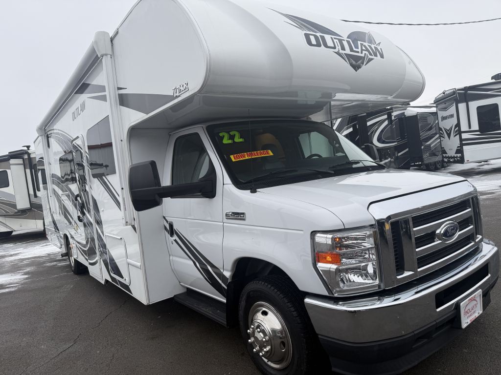 2022 Ford Econoline Image 35