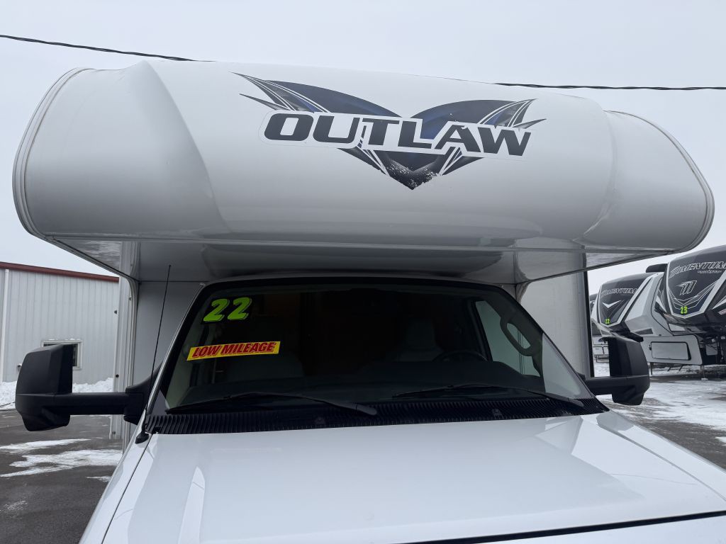 2022 Ford Econoline Image 36