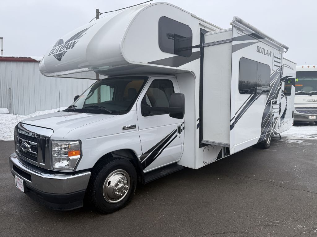 2022 Ford Econoline Image 38