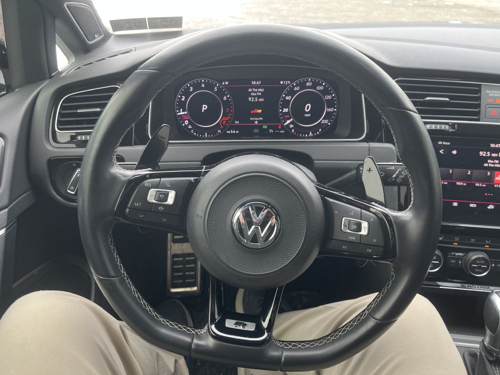 2019 Volkswagen Golf Image 30