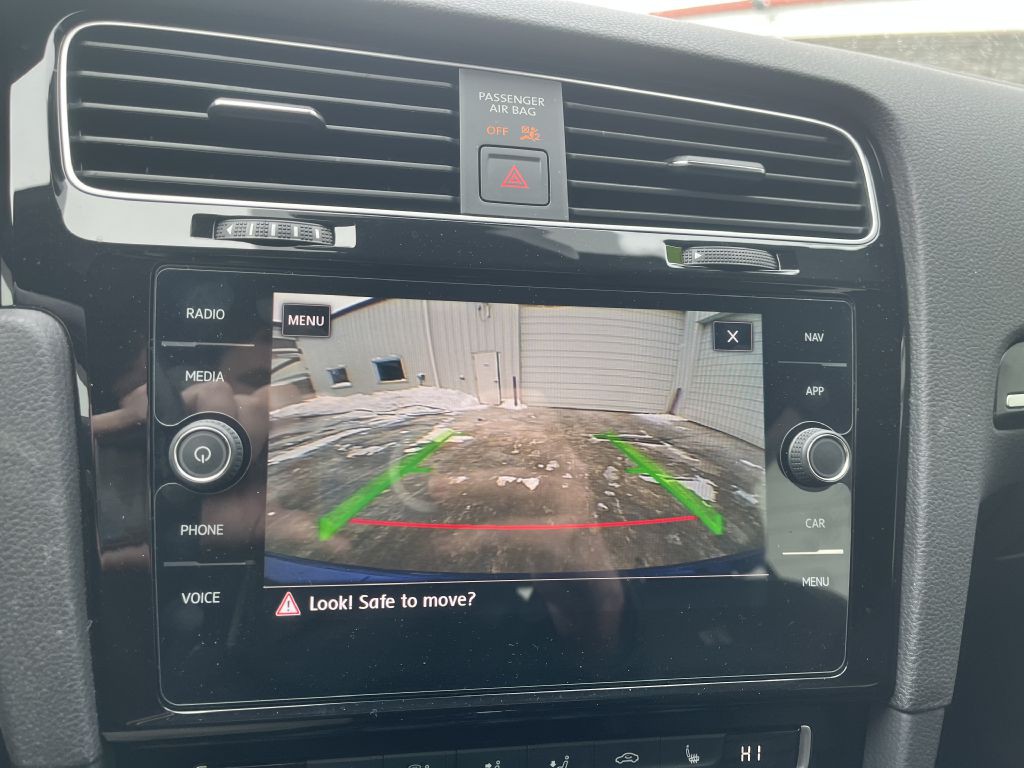 2019 Volkswagen Golf Image 41