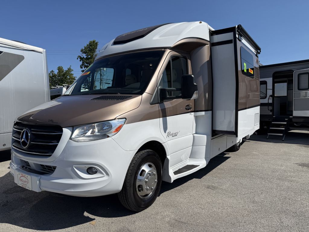 2021 Mercedes-Benz Sprinter Image 2