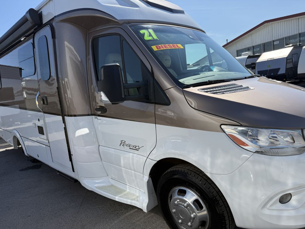 2021 Mercedes-Benz Sprinter Image 39