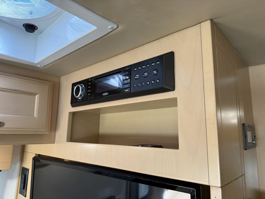 2021 Mercedes-Benz Sprinter Image 67
