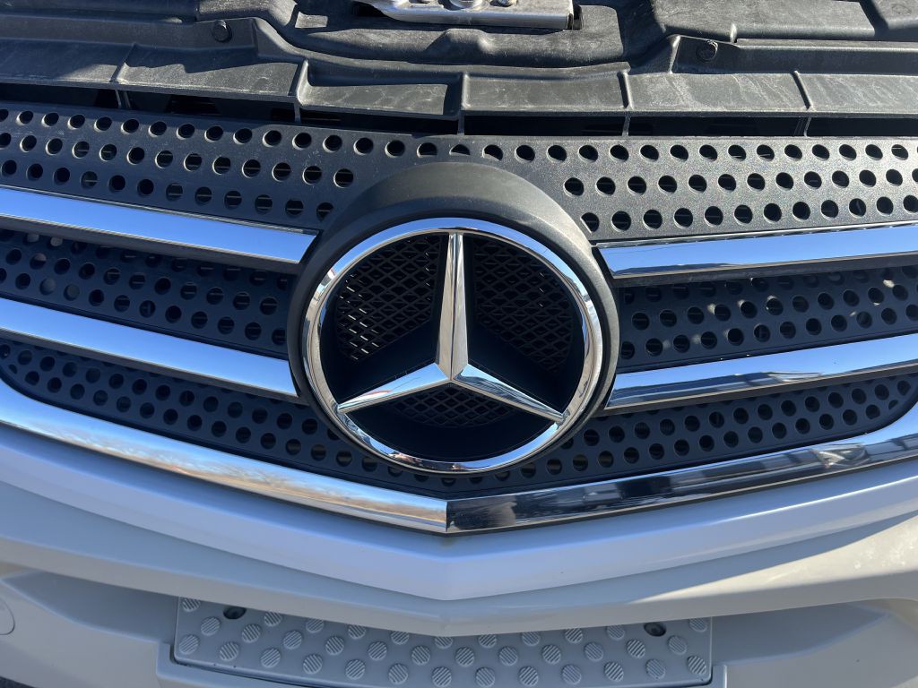 2020 Mercedes-Benz Sprinter Image 9