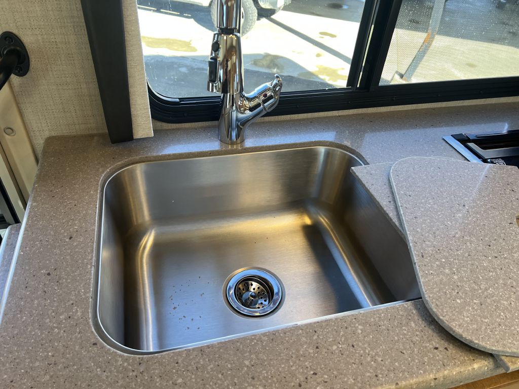 2020 Mercedes-Benz Sprinter Image 60