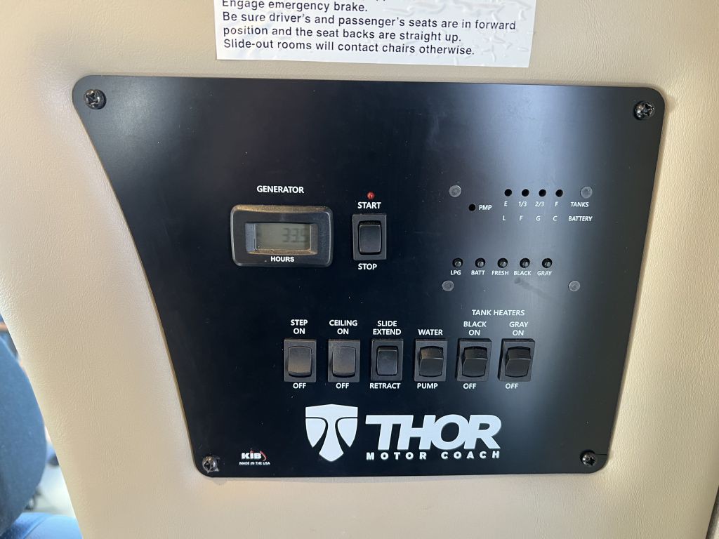 2020 Mercedes-Benz Sprinter Image 81