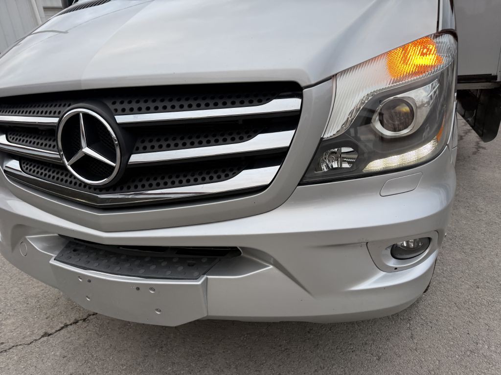 2019 Mercedes-Benz Sprinter Image 7