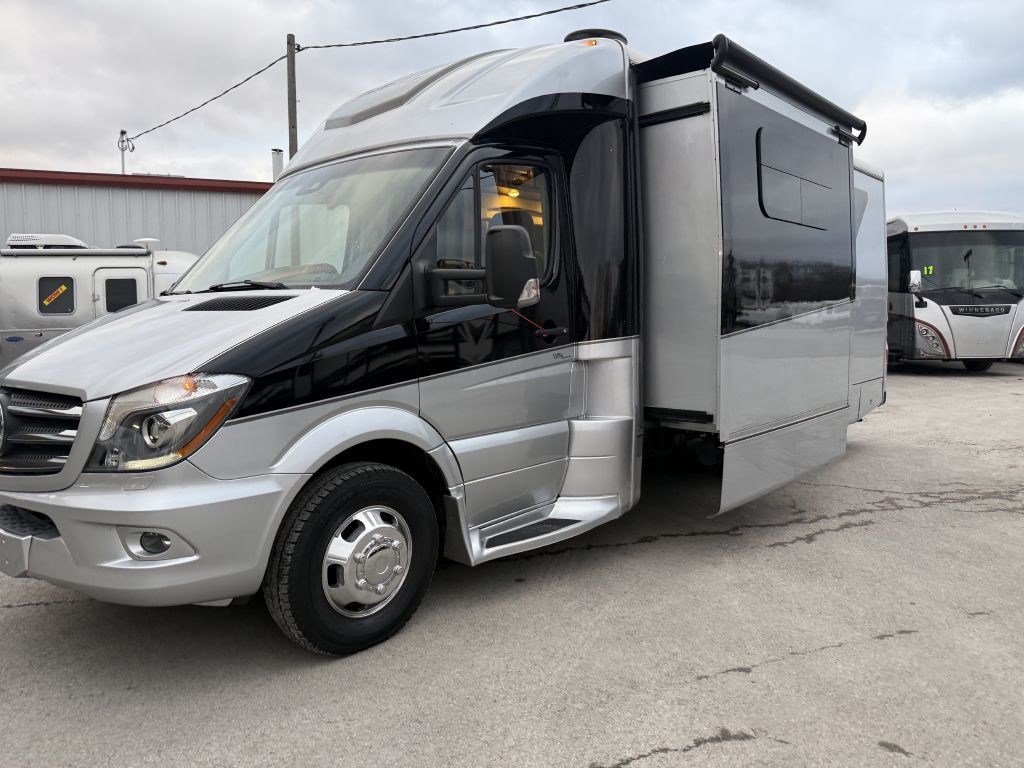 2019 Mercedes-Benz Sprinter Image 9
