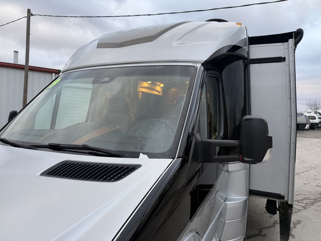 2019 Mercedes-Benz Sprinter Image 32