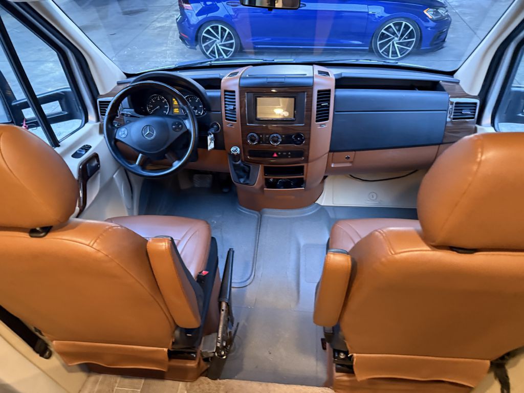 2019 Mercedes-Benz Sprinter Image 49