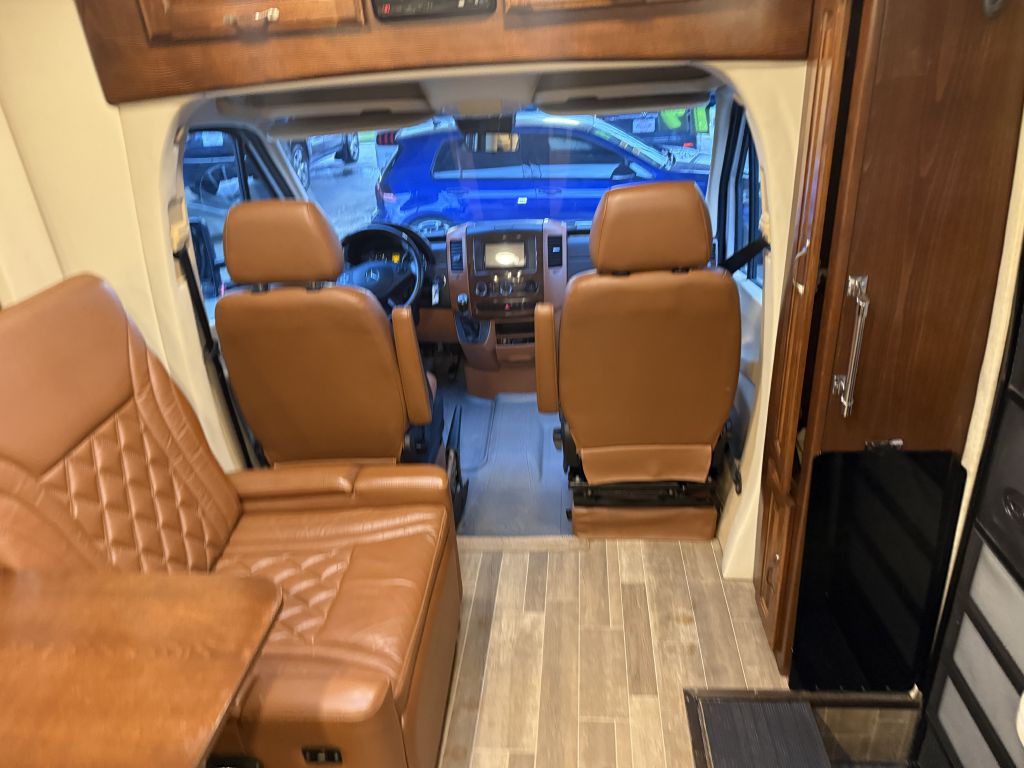 2019 Mercedes-Benz Sprinter Image 56