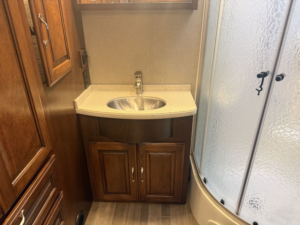 2019 Mercedes-Benz Sprinter Image 76