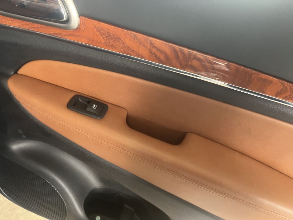 2013 Jeep Grand Cherokee Image 13