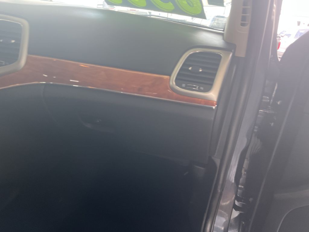 2013 Jeep Grand Cherokee Image 20