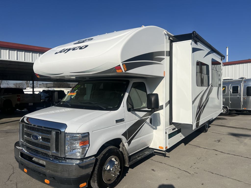 2022 Ford Econoline Image 9