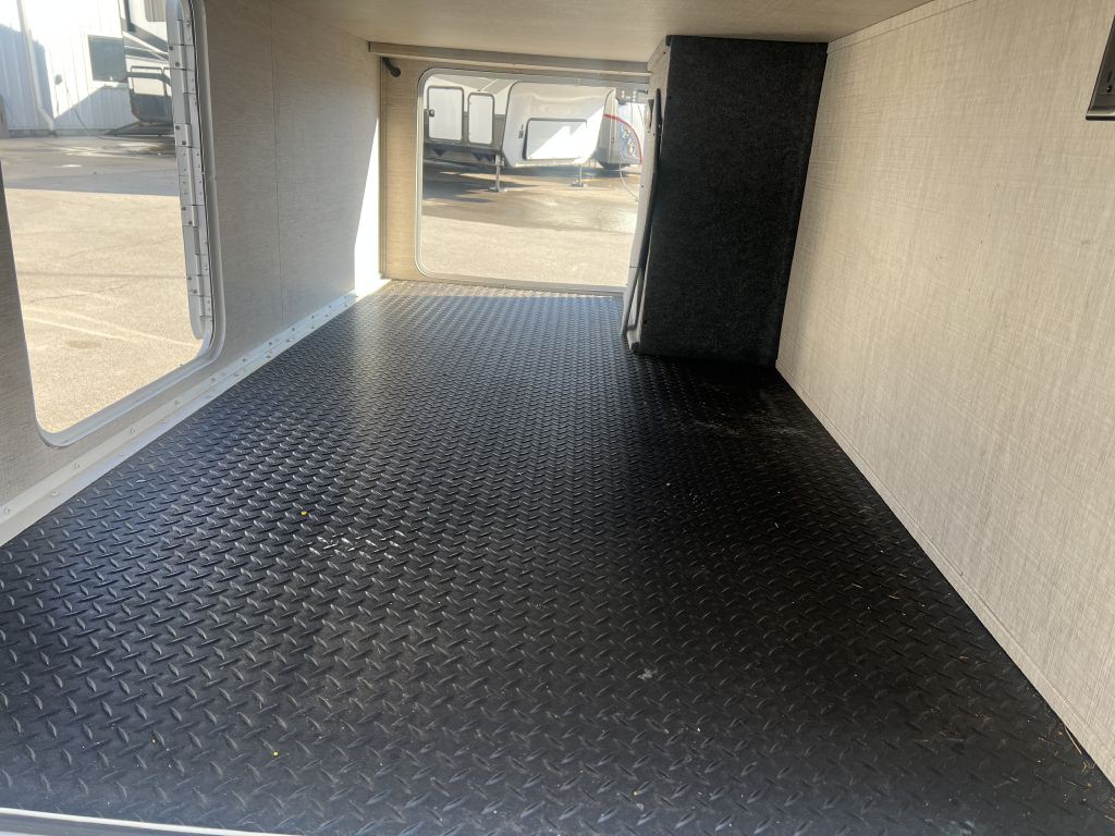 2022 Ford Econoline Image 20