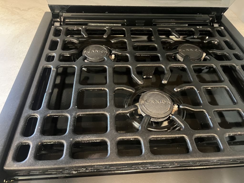 2022 Ford Econoline Image 61