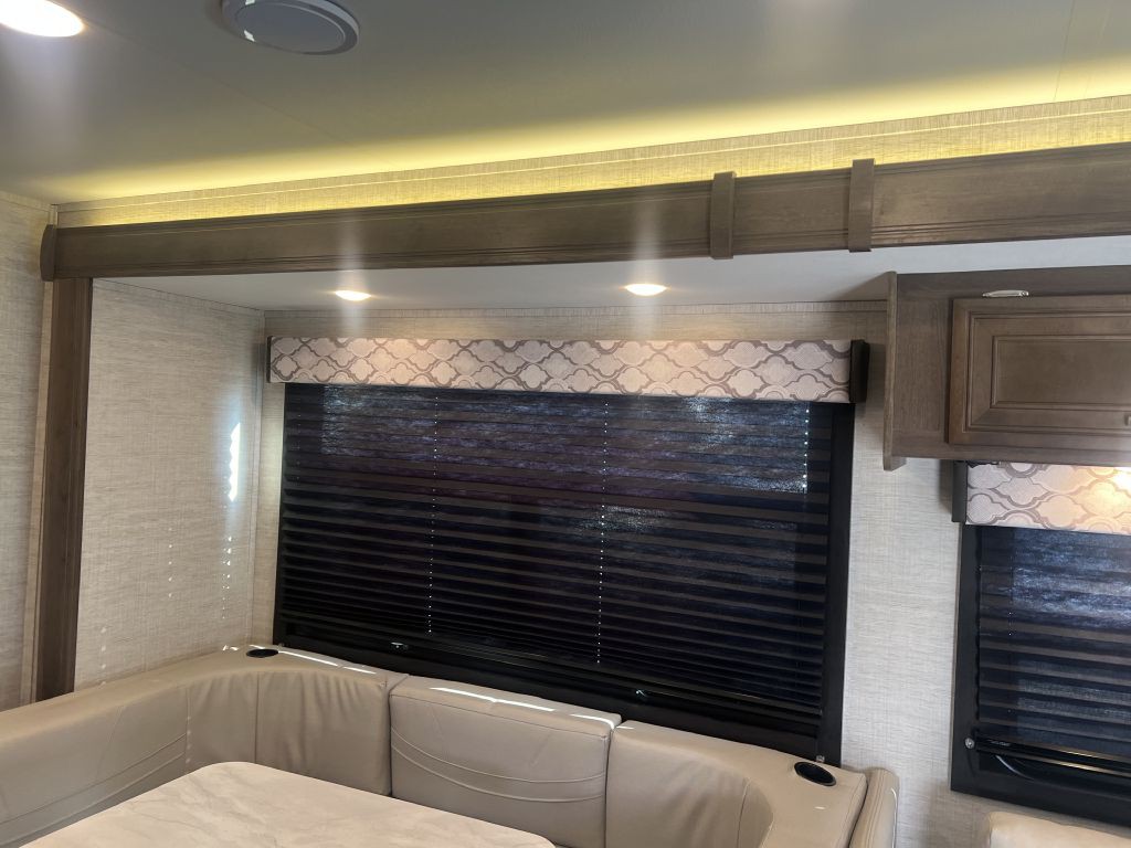 2022 Ford Econoline Image 68