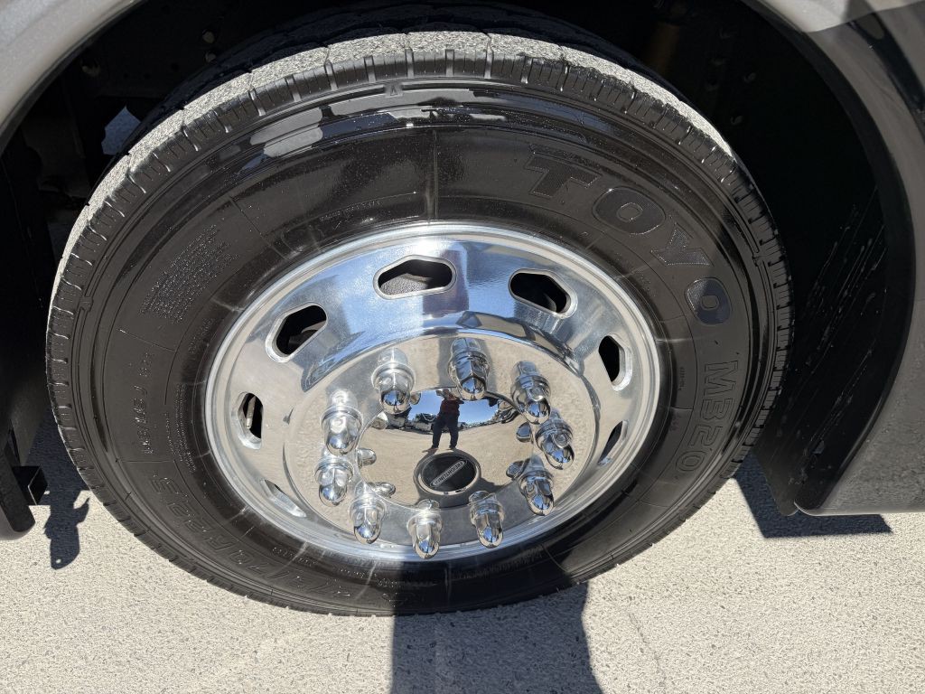 2018 RAM Endeavor 39f Image 28