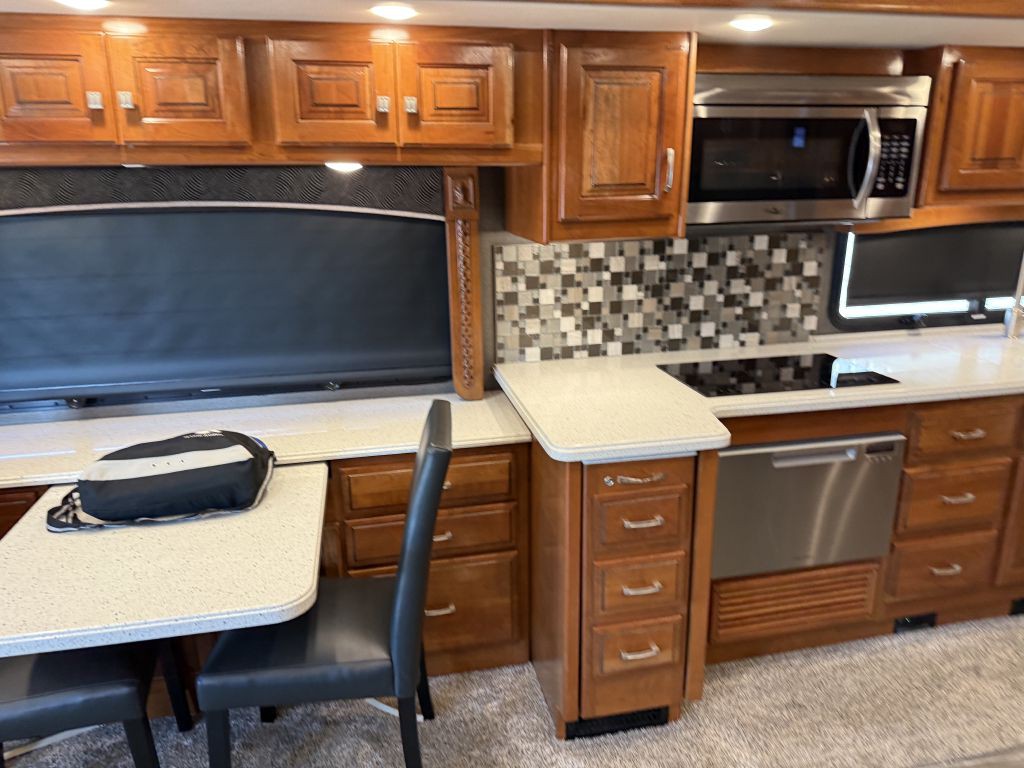 2018 RAM Endeavor 39f Image 57