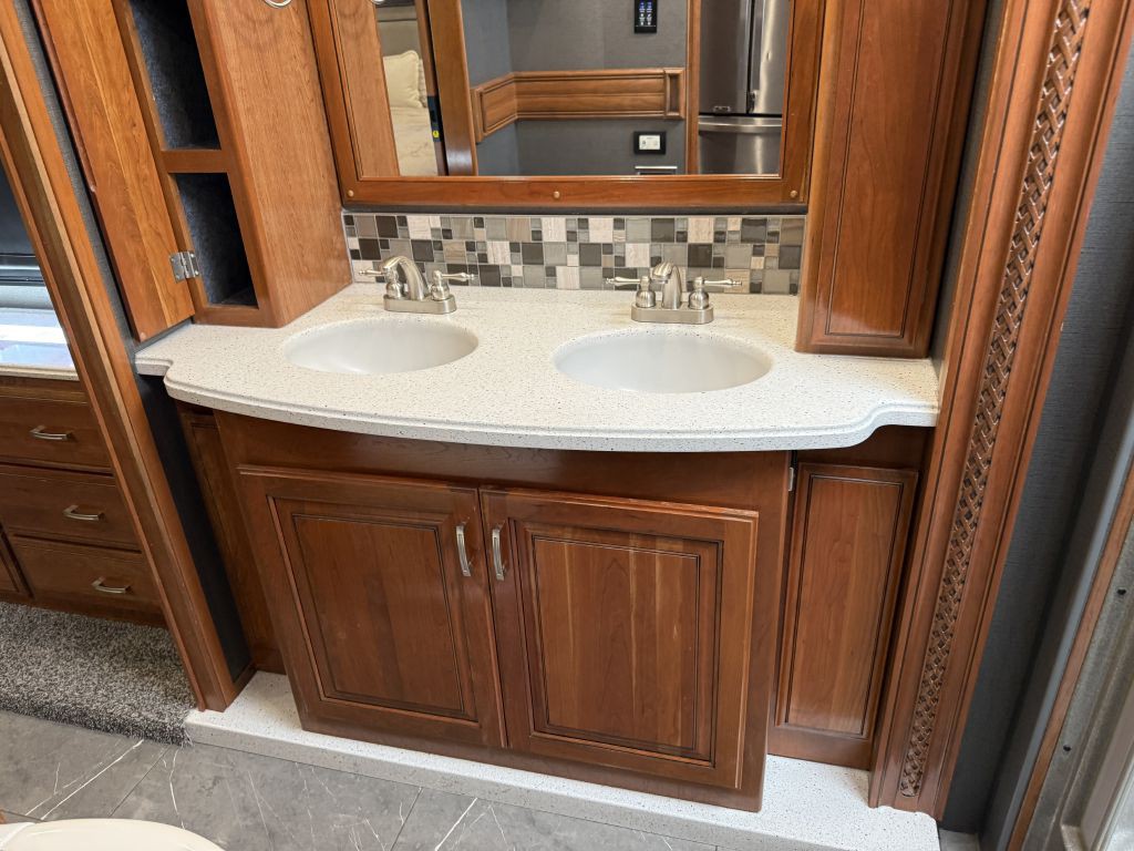 2018 RAM Endeavor 39f Image 72