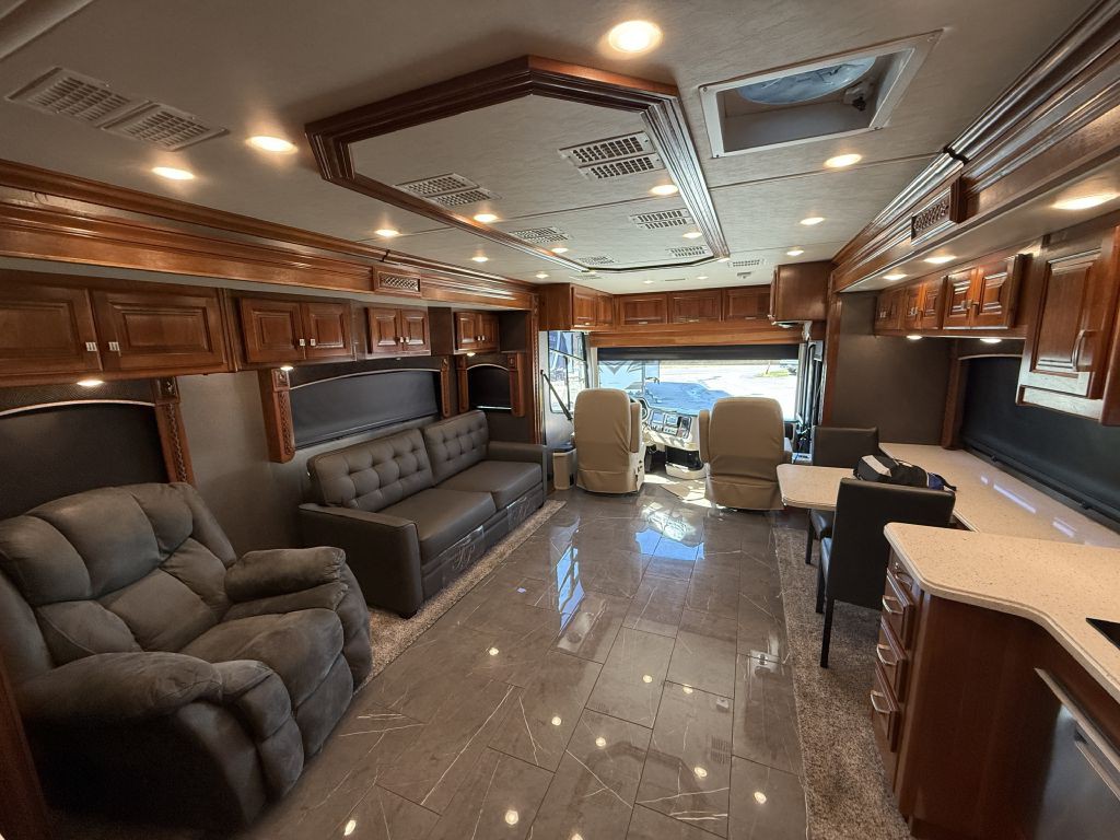 2018 RAM Endeavor 39f Image 85