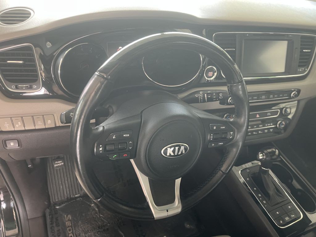 2016 Kia Sedona Image 21