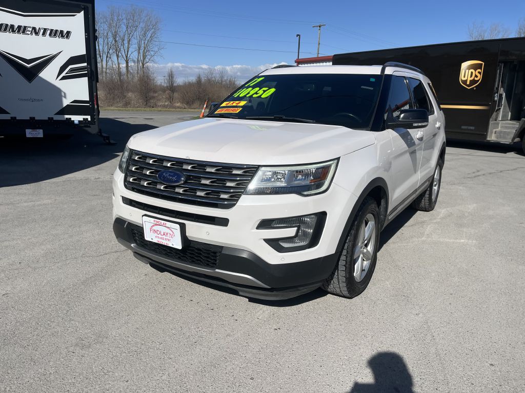 2017 Ford Explorer Image 3